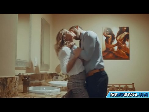 ❤️ Þegar busty ljóska tælir þig á almenningssalerni ❤️ Anal klám á klám is.image-kassir.ru